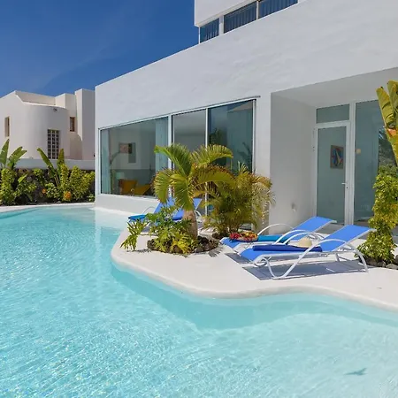 公寓 Aquablanca Chic Deluxe, En