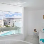 Apartamento Aquablanca Chic Deluxe, En