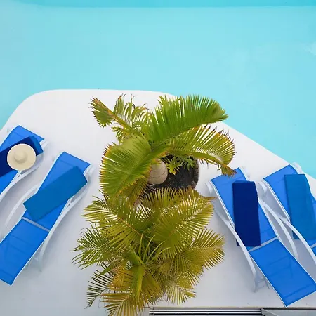 Lägenhet Aquablanca Chic Deluxe, En *